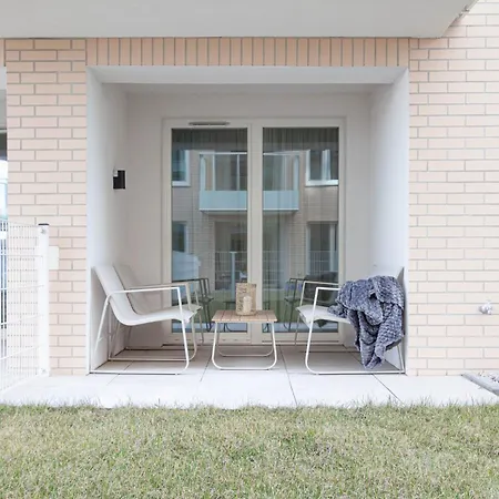 Lägenhet Apartly - Garden Z Prywatnym Ogrodem W Centrum# Parking