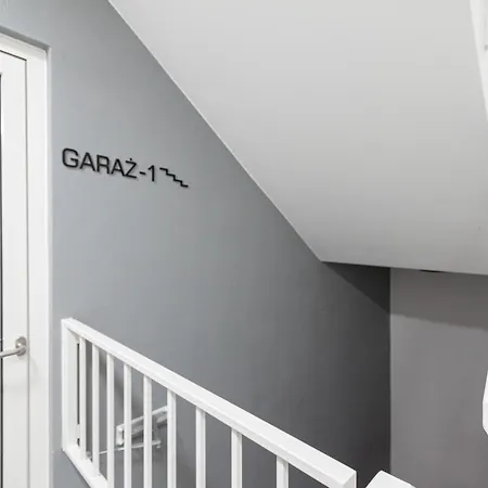 Apartly - Garden Z Prywatnym Ogrodem W Centrum# Parking *