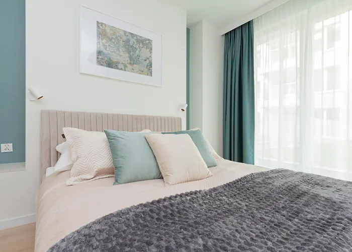 Apartly - Garden Z Prywatnym Ogrodem W Centrum# Parking Szczecin