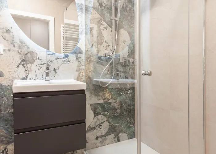 Lägenhet Apartly - Garden Z Prywatnym Ogrodem W Centrum# Parking *