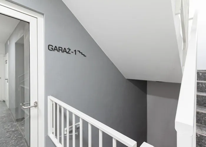 Apartly - Garden Z Prywatnym Ogrodem W Centrum# Parking *